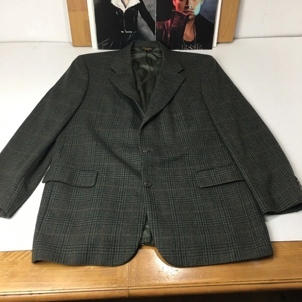 Vintage Brooks Brothers 44L Pure Wool Herringbone Tweed Sport Coat Made USA